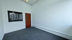 Hoe Huat Industrial Building (D19), Factory #562885121